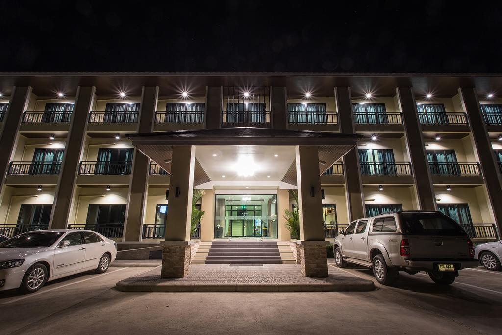 Morage Hotel Phitsanulok Dış mekan fotoğraf