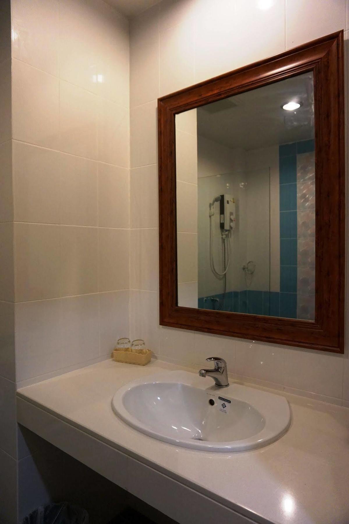 Morage Hotel Phitsanulok Dış mekan fotoğraf
