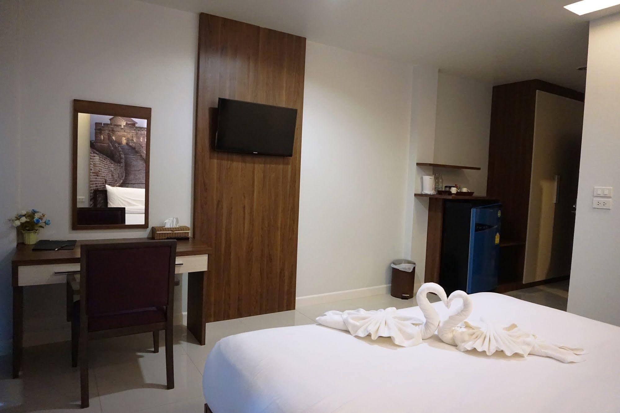 Morage Hotel Phitsanulok Dış mekan fotoğraf
